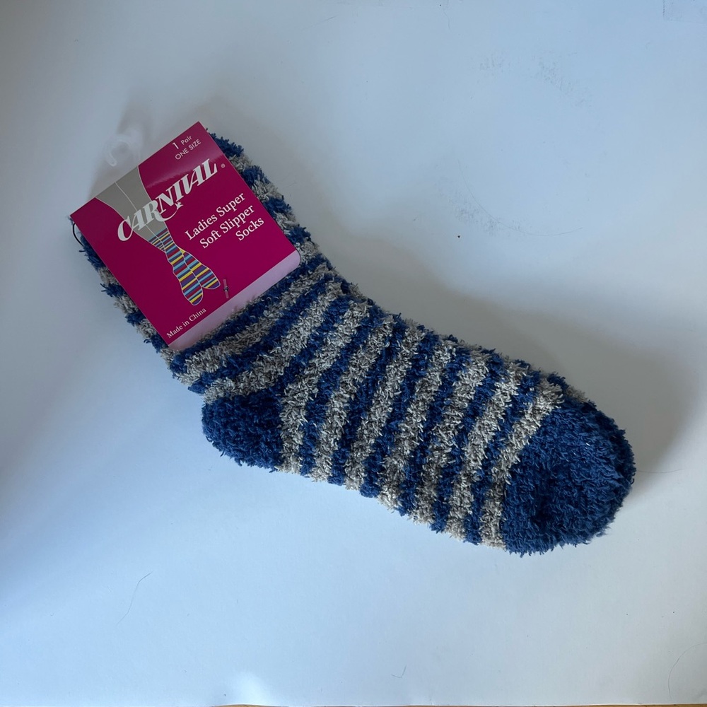 Carnival Ladies Super Soft Slipper Socks Blue & Grey